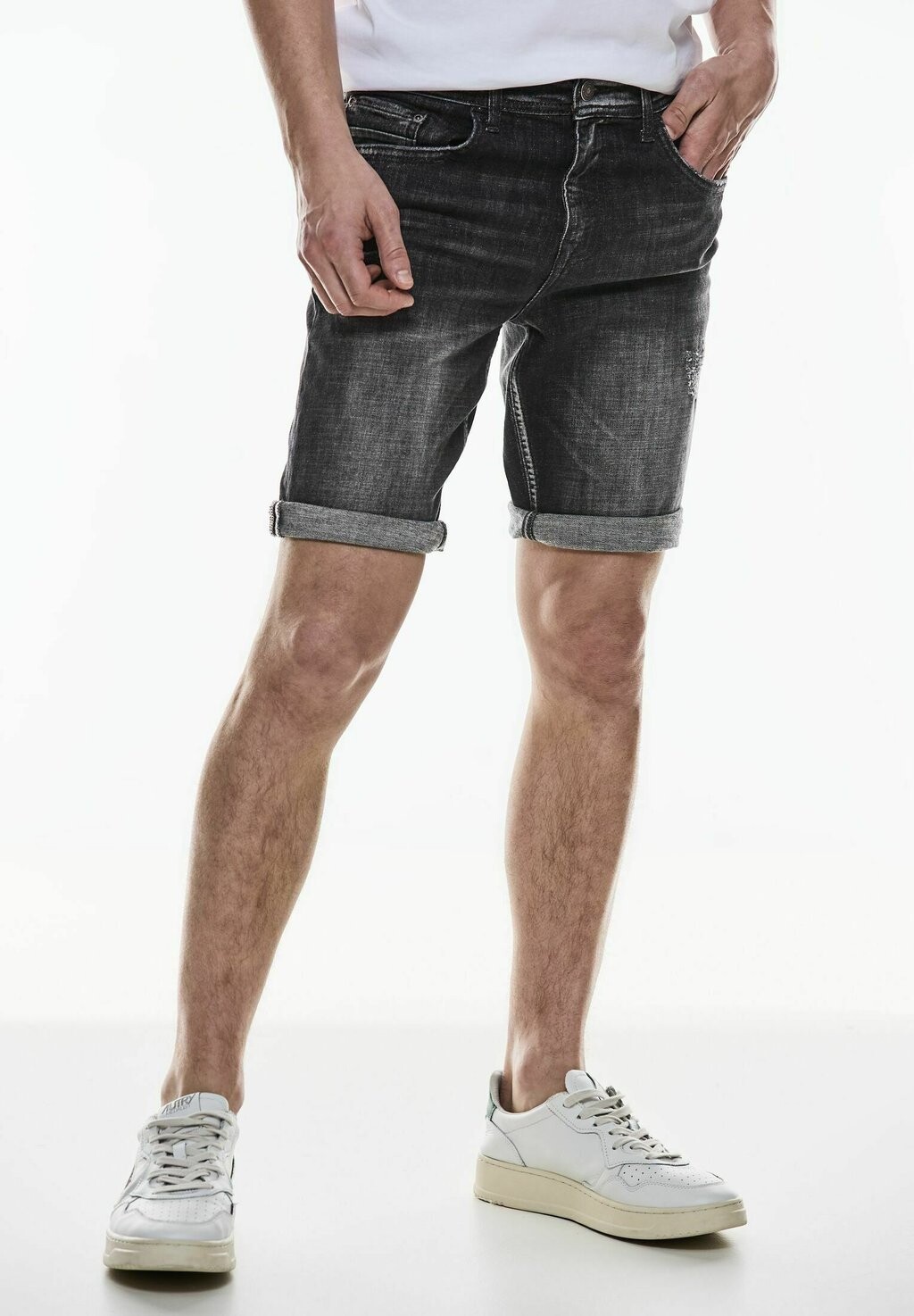 

Джинсовые шорты Street One MEN, цвет schwarz
