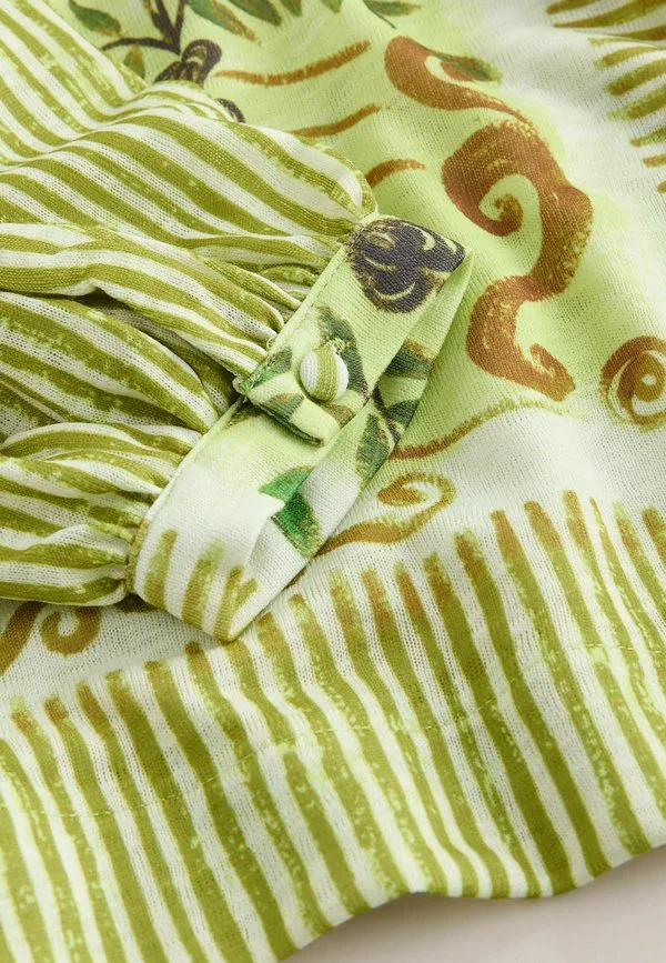 Блузка прямого кроя с длинными рукавами и вырезом-лодочкой Next, Lime Green — фото 3