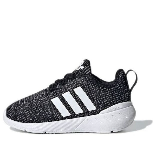 

Кроссовки Swift Run 22 Adidas, черный