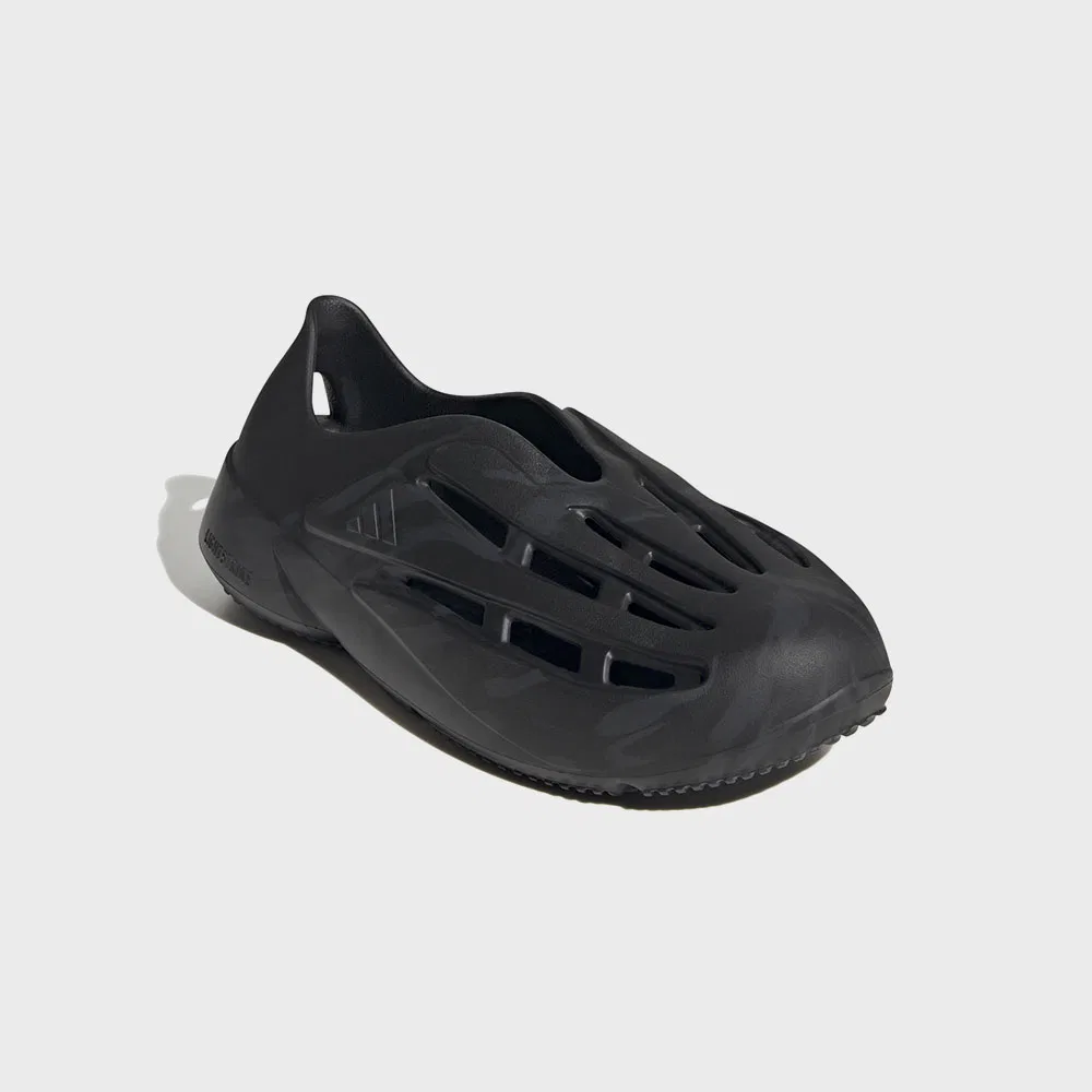 Мужские чёрные сандалии Lightblaze Moc от Adidas