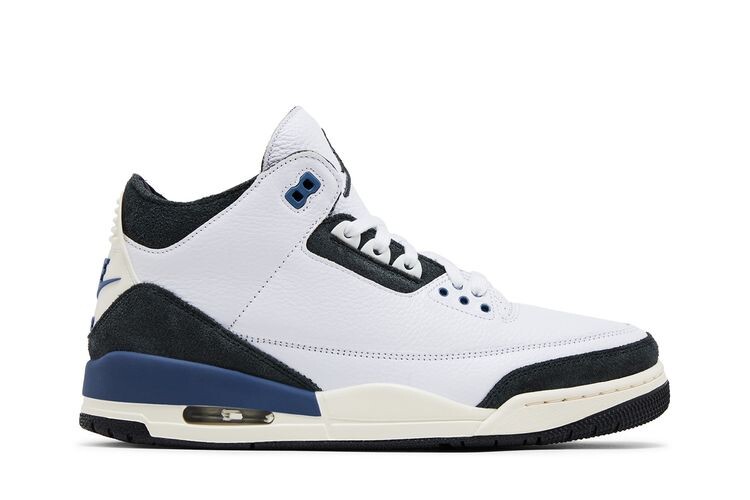 

Кроссовки Air Jordan A Ma Maniére x Air Jordan 3 Retro OG SP Diffused Blue, белый