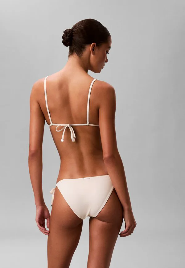 Верхняя часть бикини triangle essentials Calvin Klein Swimwear, Antique White — фото 3