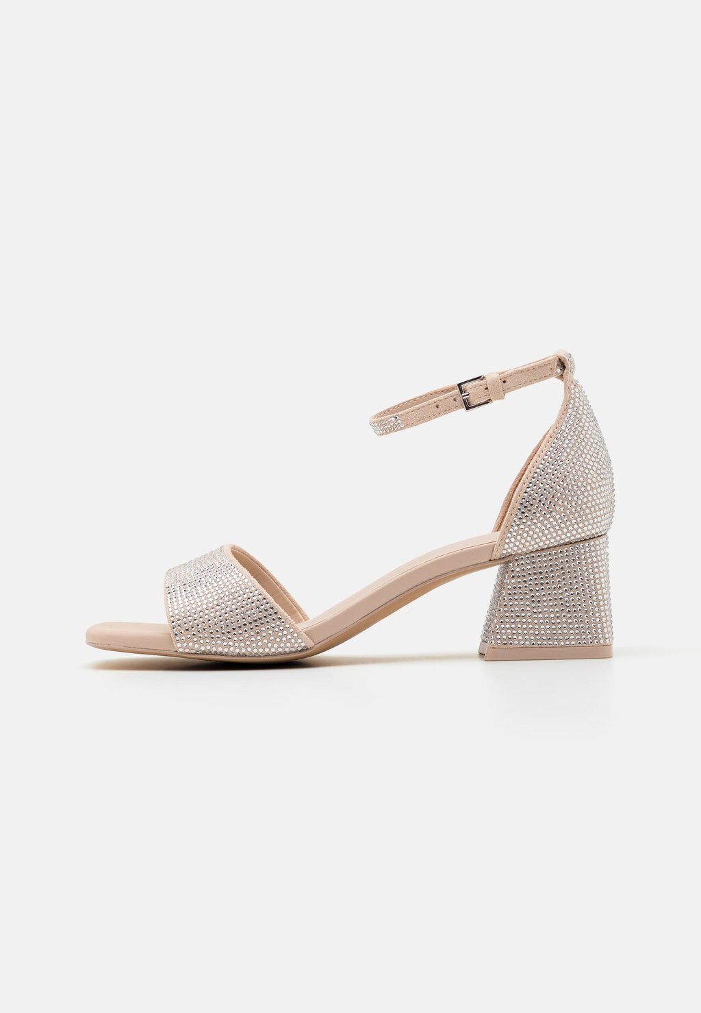 

Сандалии Vicki B.E.D Foam Call it Spring, цвет silver