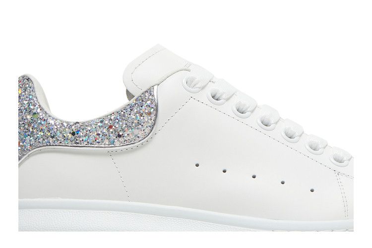 Кроссовки Alexander McQueen Alexander McQueen Wmns Oversized Sneaker 'White Silver Glitter', белый — фото 3