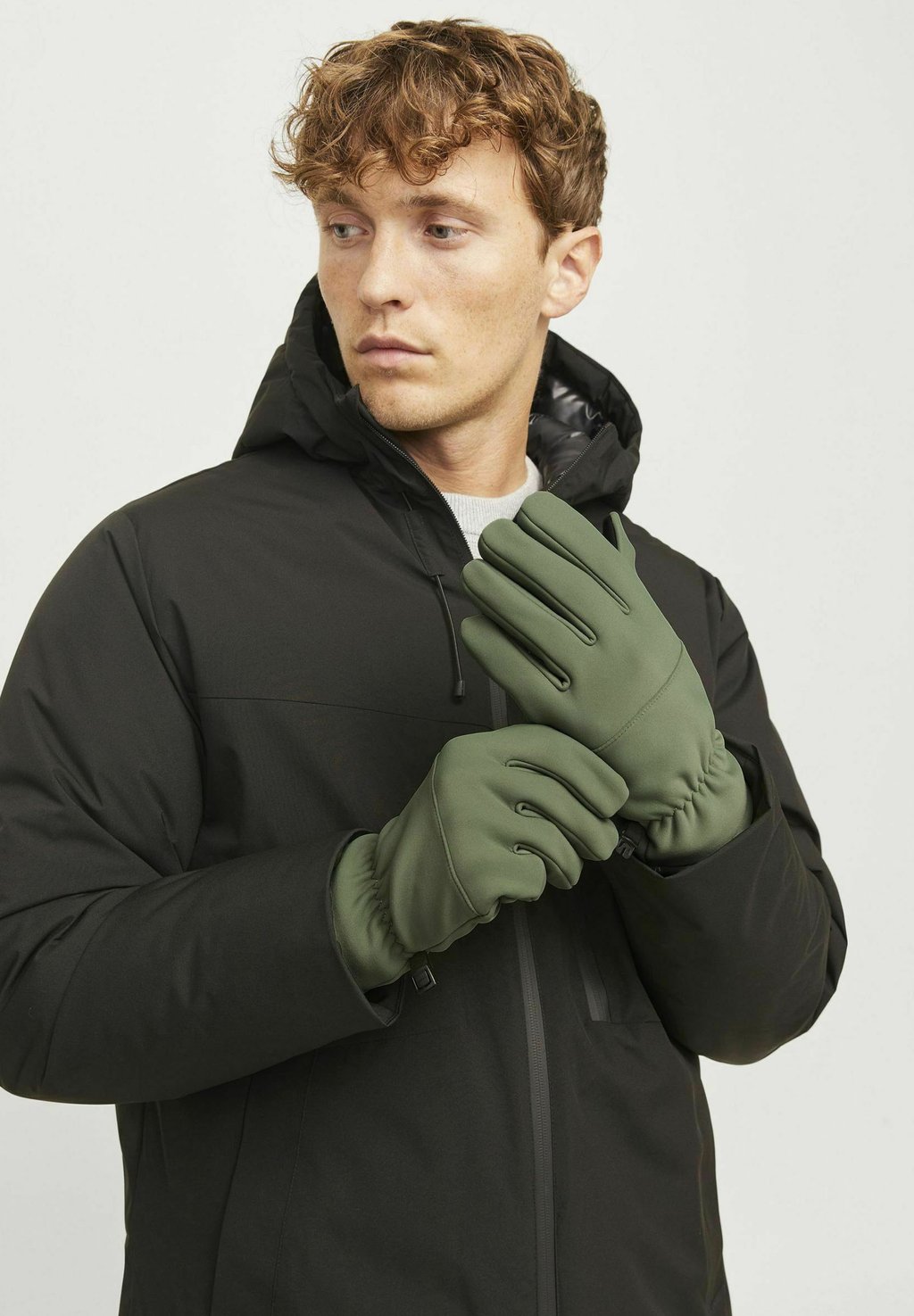 

Перчатки JACTECH Jack & Jones, темно-зеленый