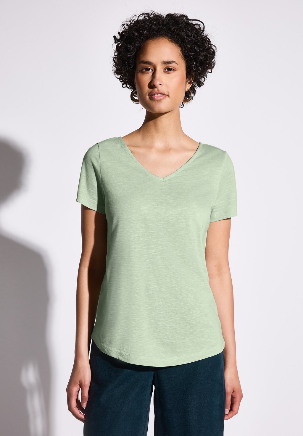 

Базовая футболка IN UNIFARBE Street One, цвет Grün