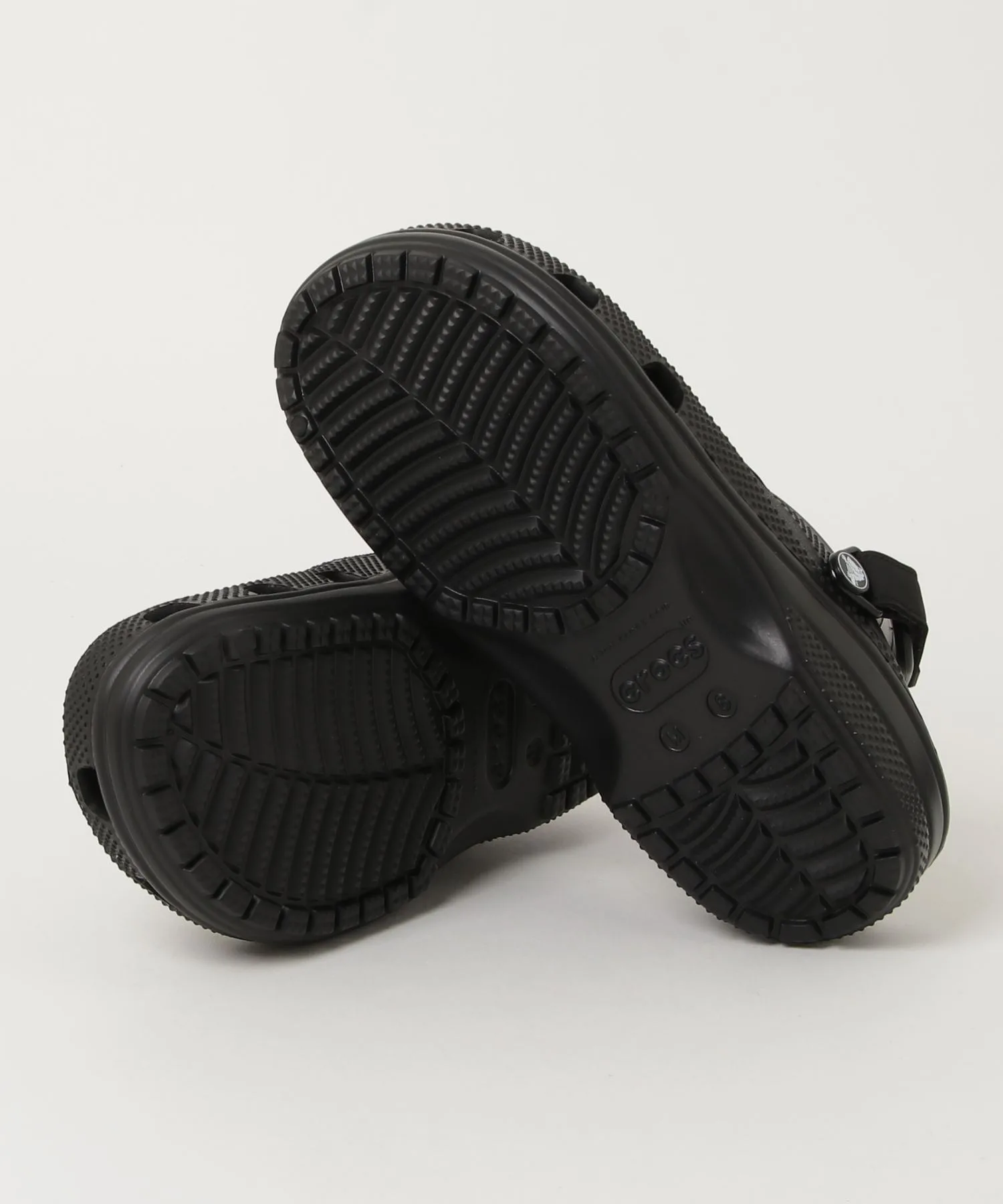 Мужские сандалии с регулируемым ремнём Crocs CLASSIC YUKON VISTA II LITERIDE CLOG чёрно-серые — фото 3
