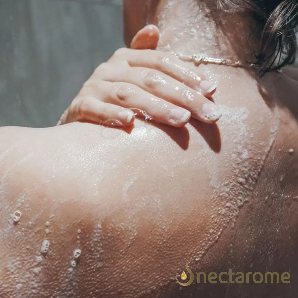 Мыло для лица и тела Rose Soap Nectarome 120 г — фото 3