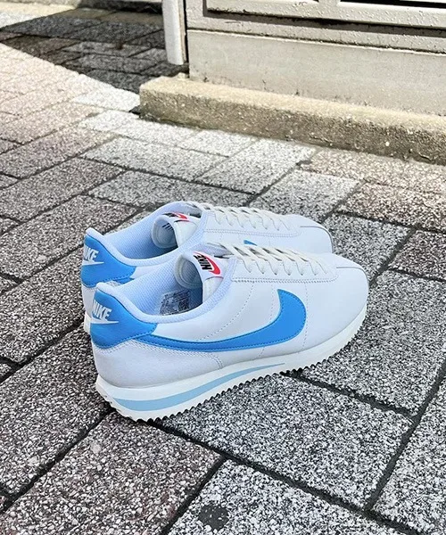 Унисекс кроссовки Nike Cortez из натуральной кожи бело-синие — фото 2