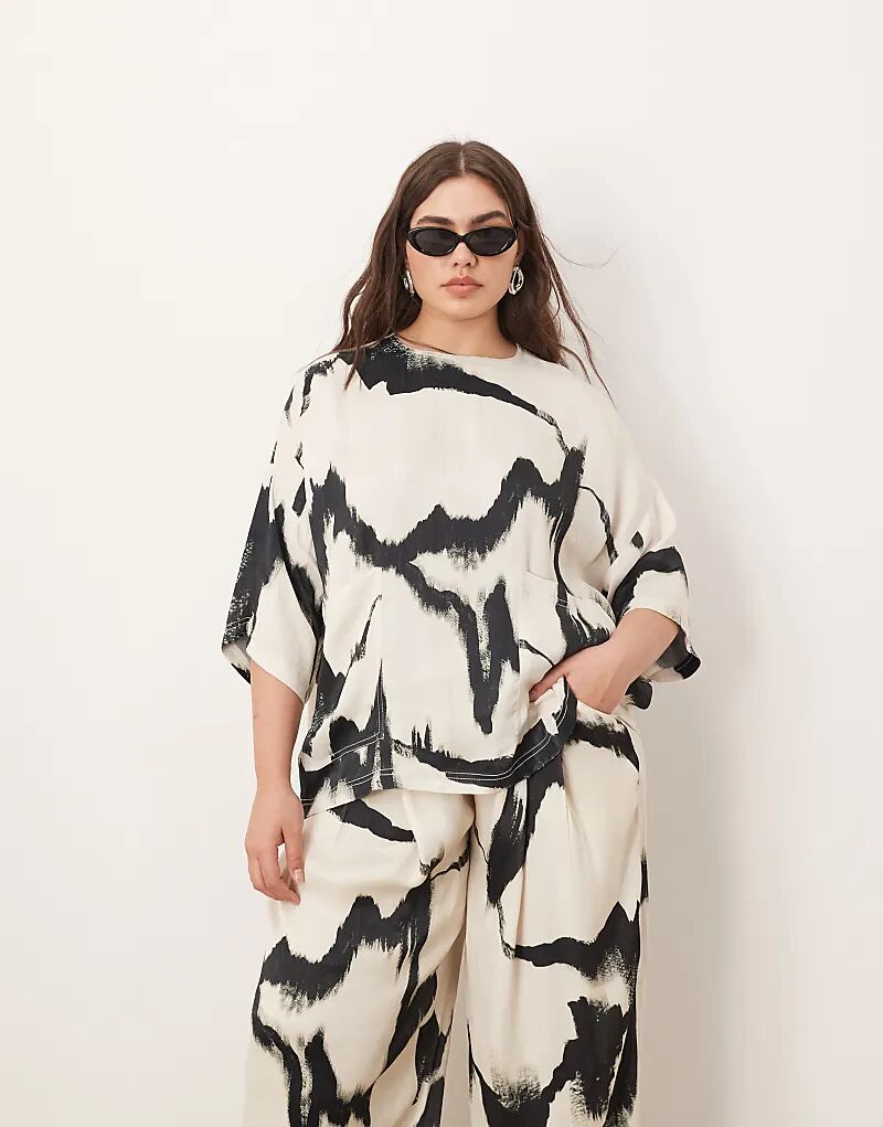 

Футболка свободного кроя ARRANGE Curve из атласа с монохромным абстрактным принтом