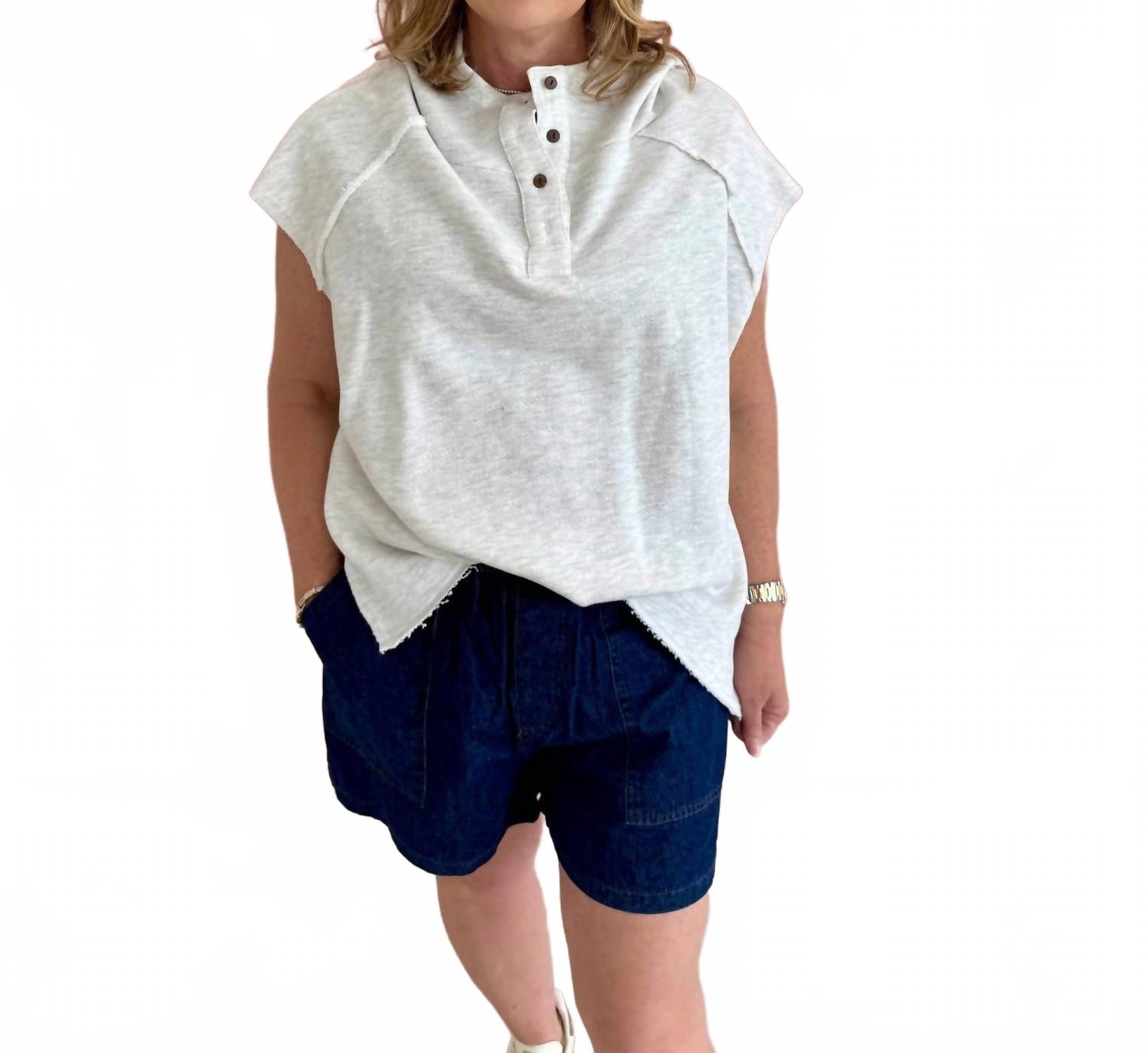 

Короткий рукав, хенли свитшот в пепельно-сером BUCKETLIST, серый