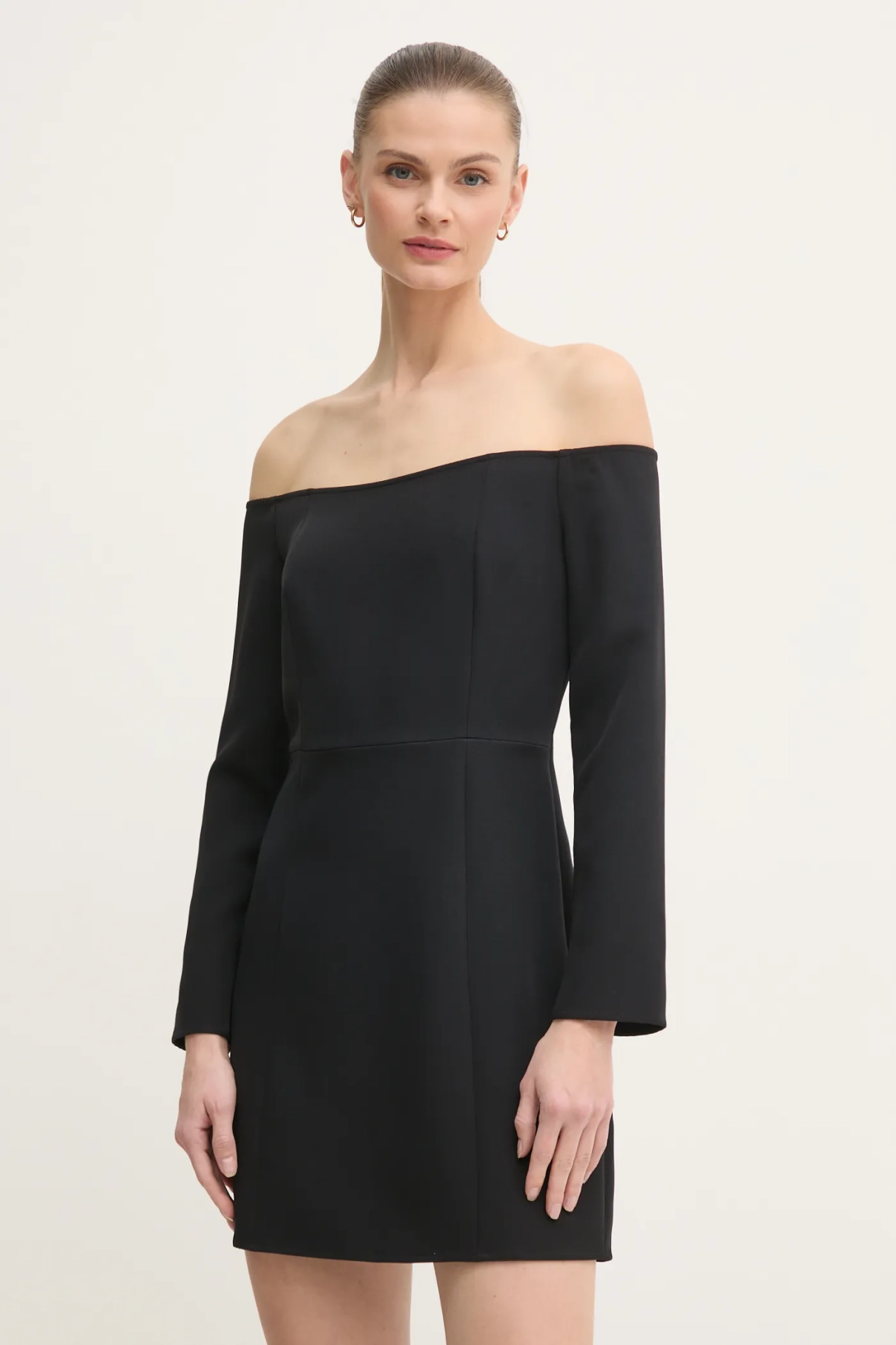 

Платье Calvin Klein Jeans, черный