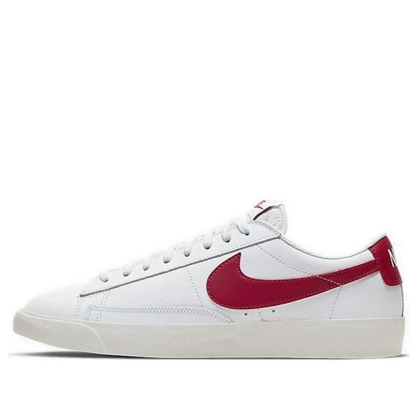 

Кроссовки блейзер низкий Nike, белый