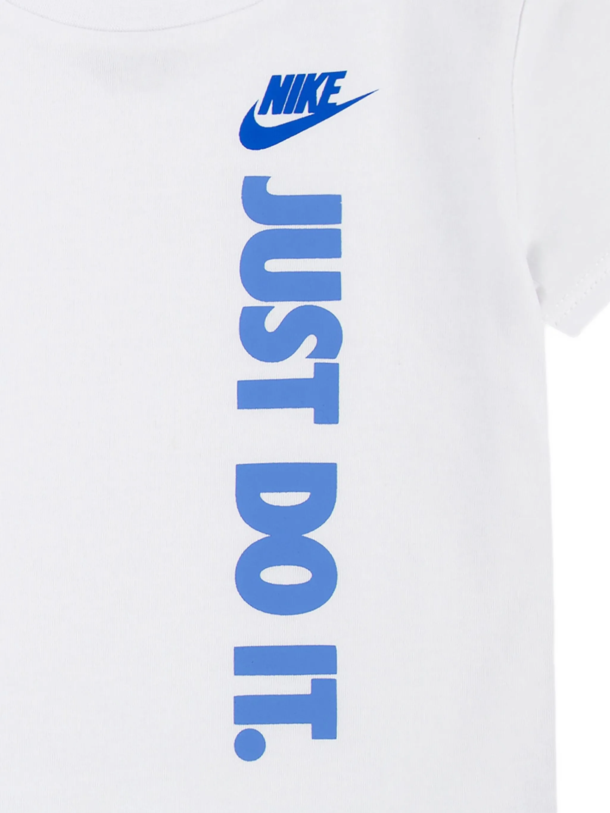 Комплект из футболки и шортов с логотипом Nike Kids, белый — фото 3