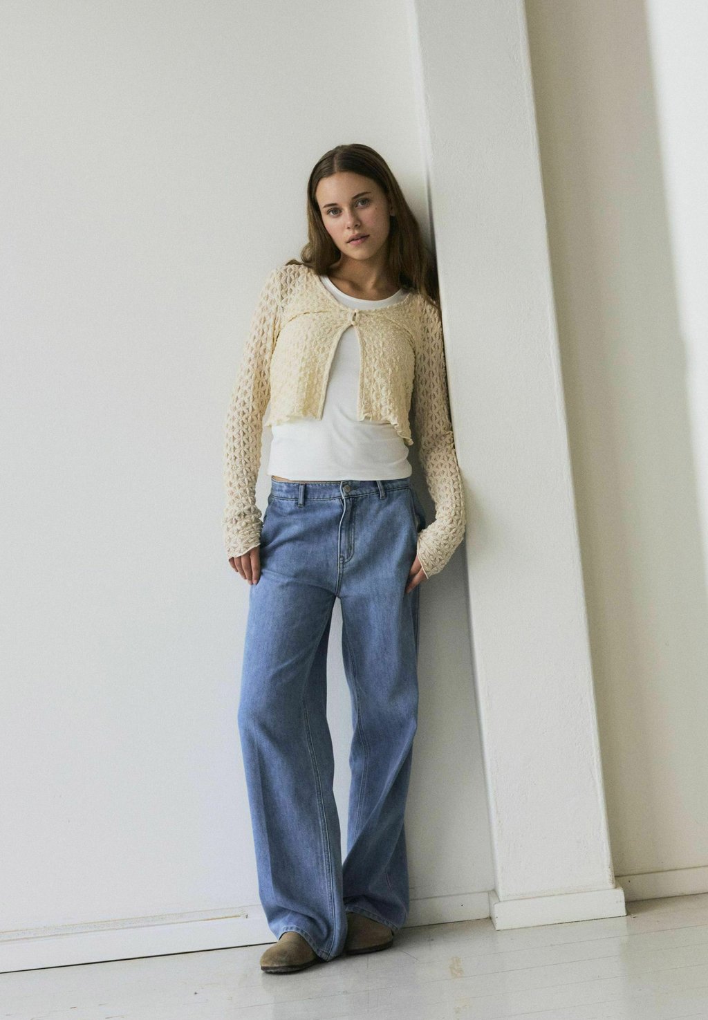 

Расклешенные джинсы LMTD, цвет Light Blue Denim