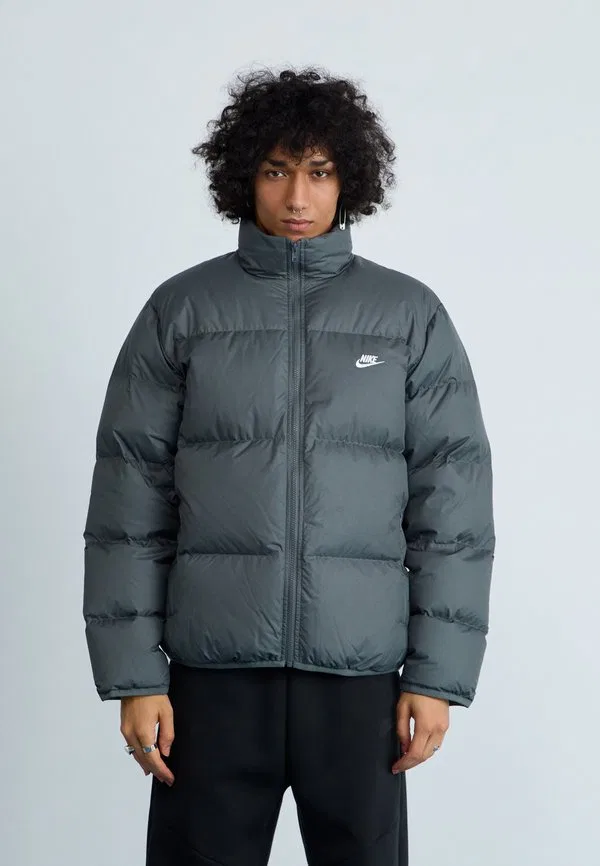 Клубная пуховая куртка Nike Sportswear, Iron Grey/White