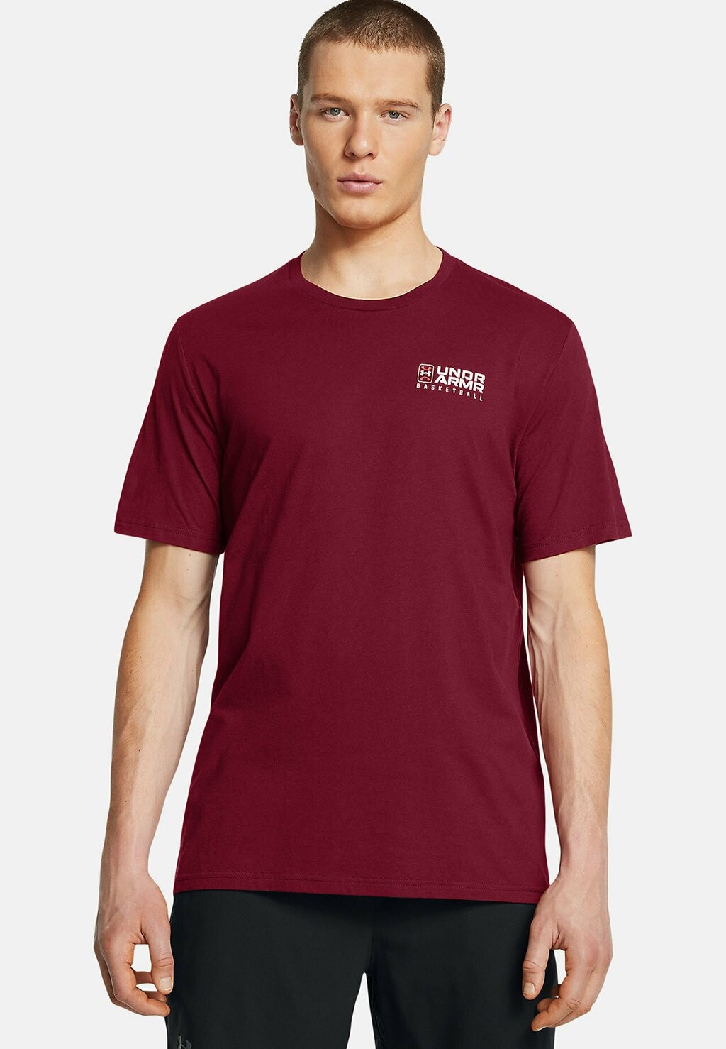 

Футболка с принтом SHORT-SLEEVE GRAPH Under Armour, красный