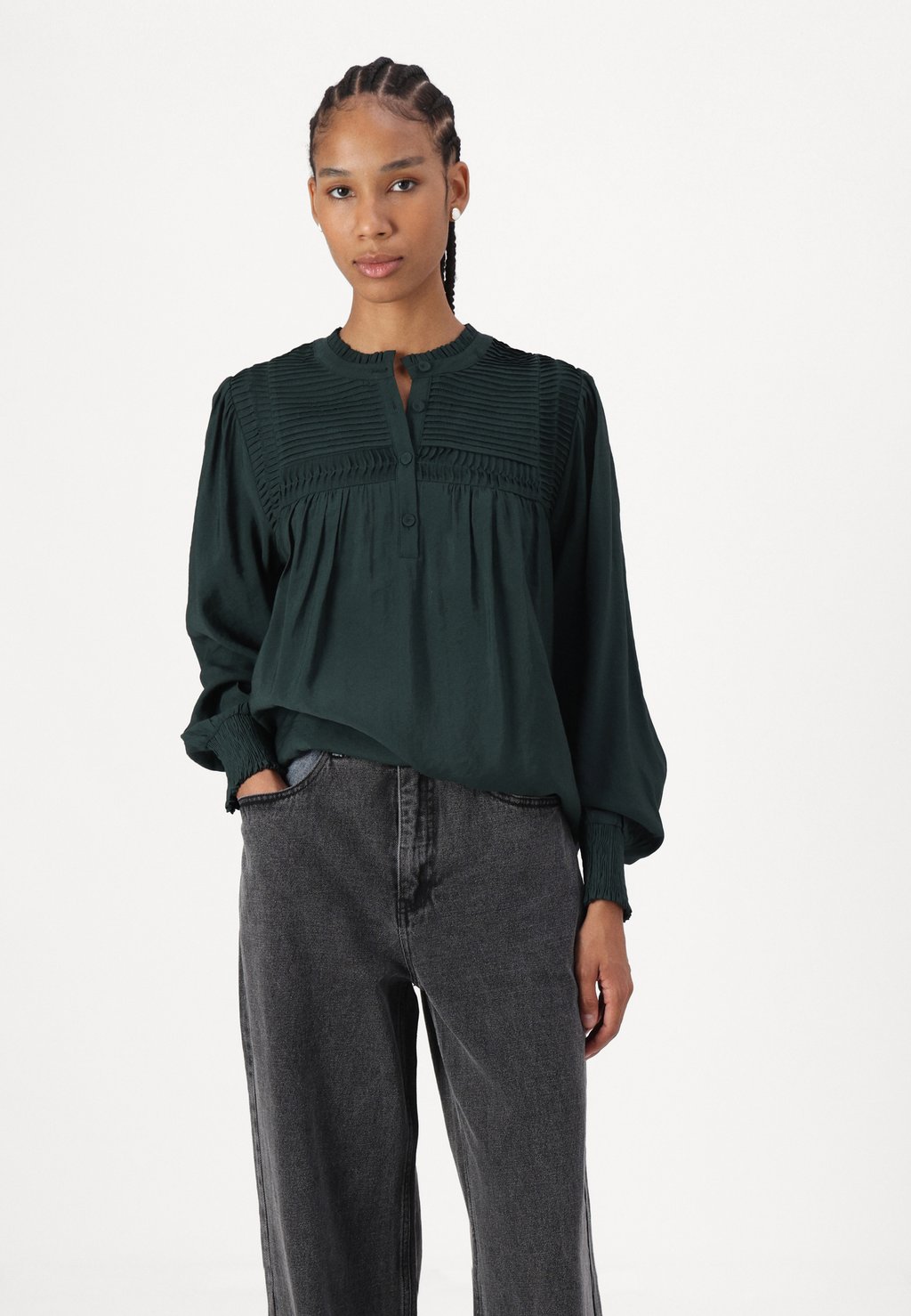 

Джинсы прямого кроя CHARLEE Copenhagen Muse, черный
