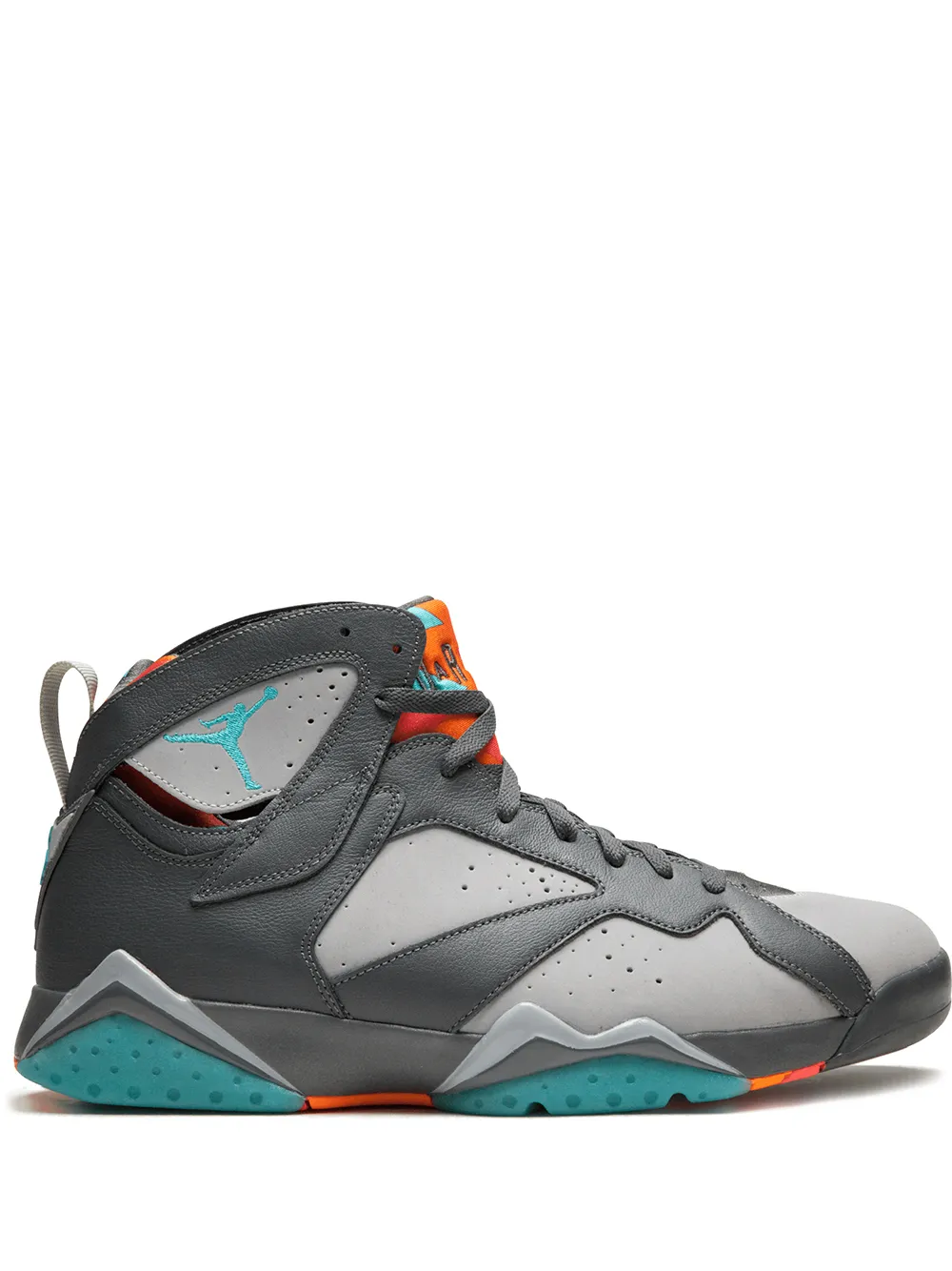 

Кроссовки Air 7 Retro Jordan, серый