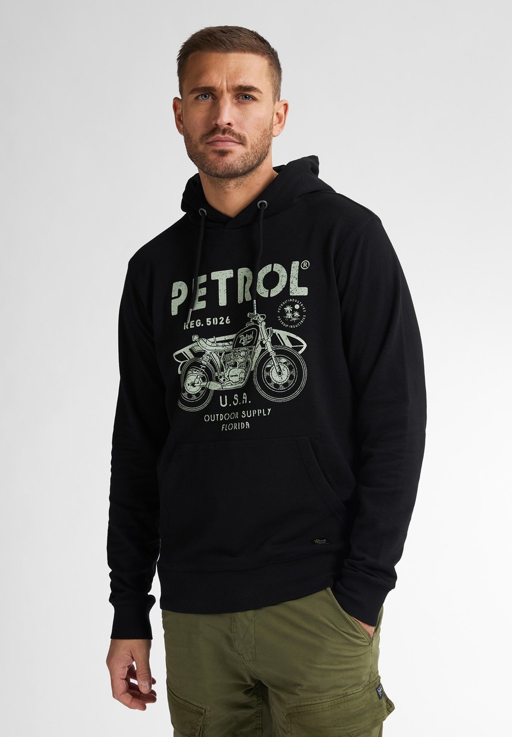 

Толстовка ARTWORK PALMCOVE - Hoodie Petrol Industries, черный