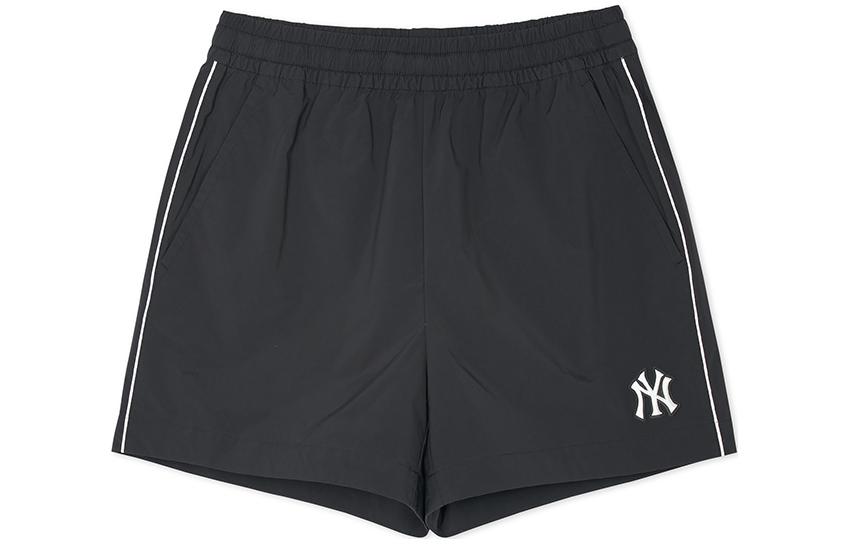 

Повседневные шорты женские черные MLB