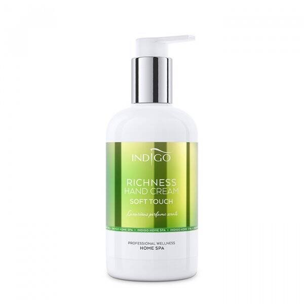 

Крем для рук Richness Hand Cream Soft Touch 300 мл Indigo