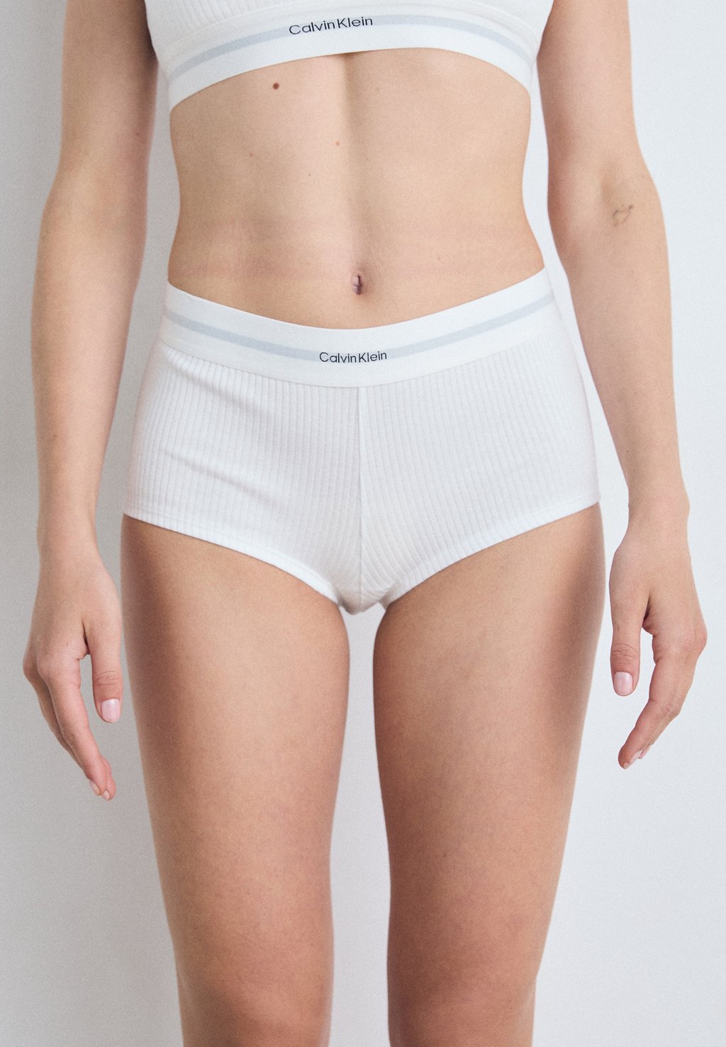 

Трусы BOYSHORT Calvin Klein Underwear, белый