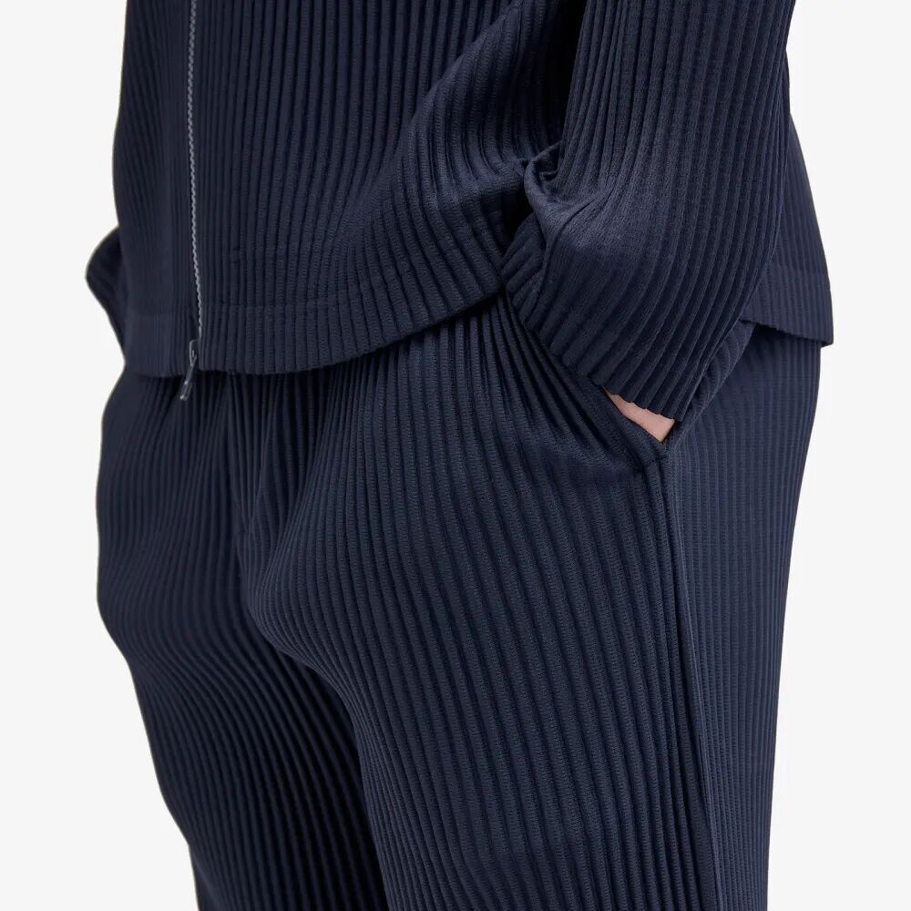 

Homme Plissé Issey Miyake Прямые брюки со складками, синий