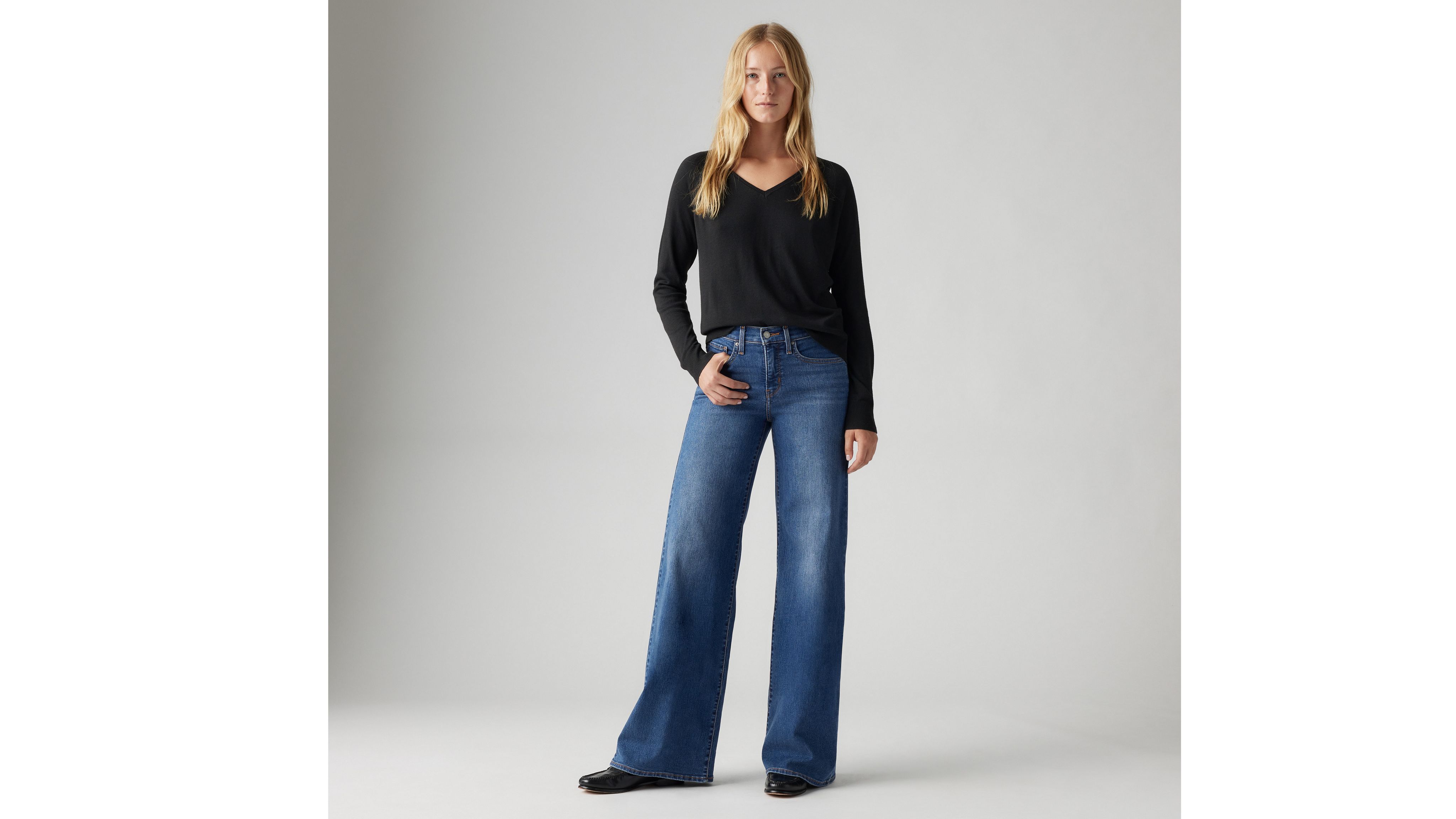 Женские джинсы Levi's 318 Shaping Wide Leg, темно-синий — фото 2