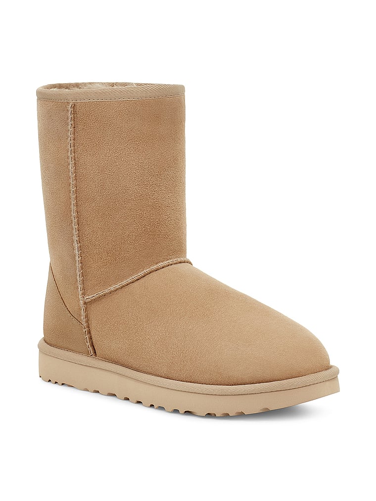Ботинки короткие UGG Classic II, желтый