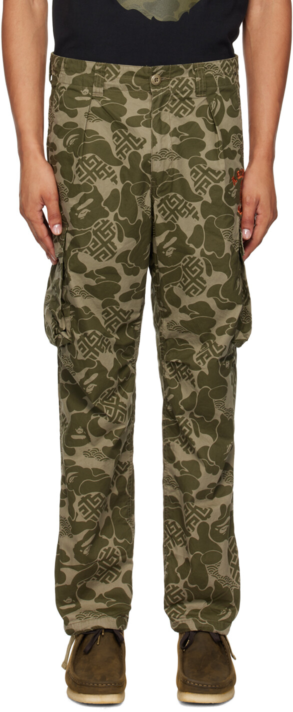 

Брюки карго Asia Camo цвета хаки BAPE