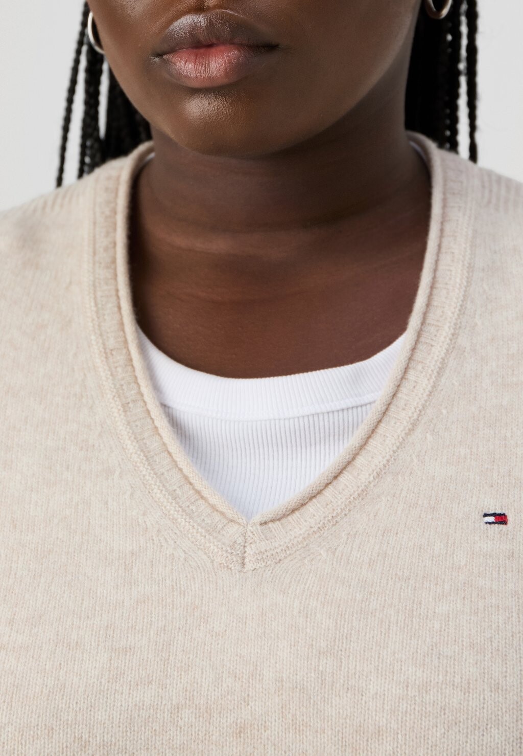 

Джемпер SOFT Tommy Hilfiger Curve, белый