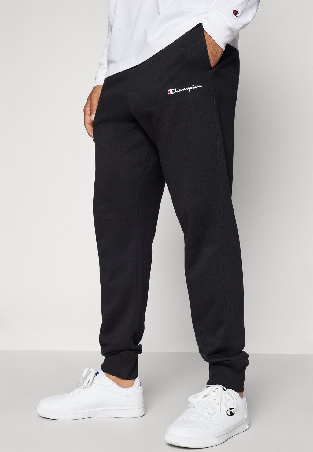 

Спортивные брюки ICONS CUFF PANTS SMALL LOGO Champion, черный