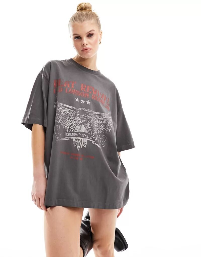 

Темно-серая футболка бойфренда ASOS с графическим принтом Red Rock