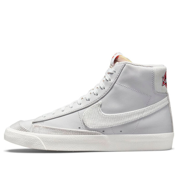 

Кроссовки blazer mid '77 emb 'vast grey' Nike, белый