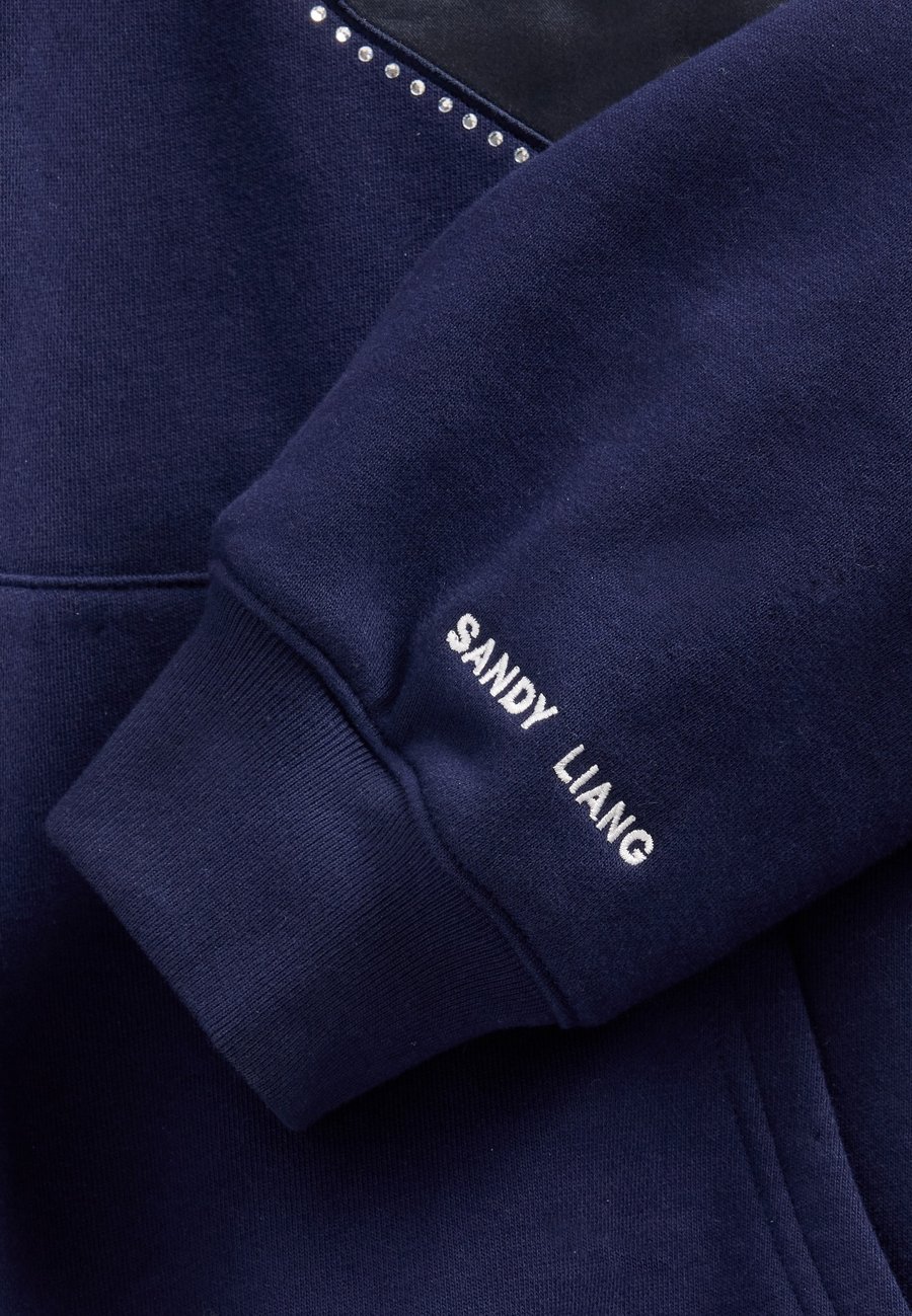 Толстовка GAP GAP SANDY LIANG ADULT HEAVYWEIGHT BOW OVERSIZED HOODIE, Navy Uniform/Dark Blue — фото 4