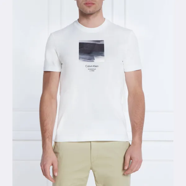 

Футболка стандартного кроя Calvin Klein, белый
