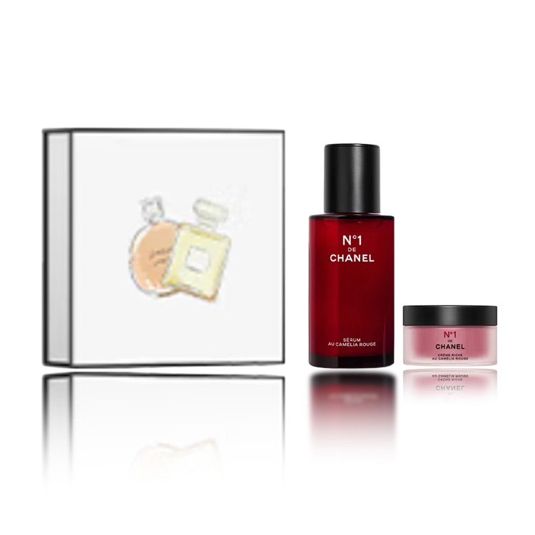 

CHANEL Набор для ухода за кожей red camellia star revitalizing box увлажняющие сыворотки+крем