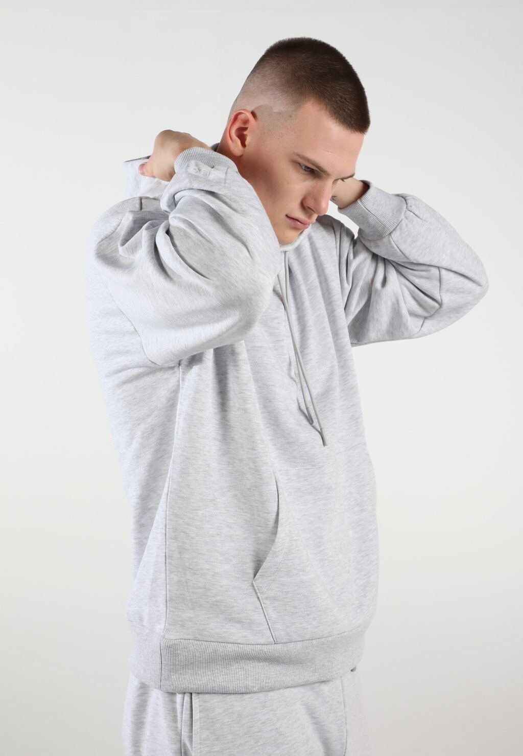 

Толстовка OVERSIZED UNISEX LOOSE FIT ELEVATE EOSELIO, цвет airy grey