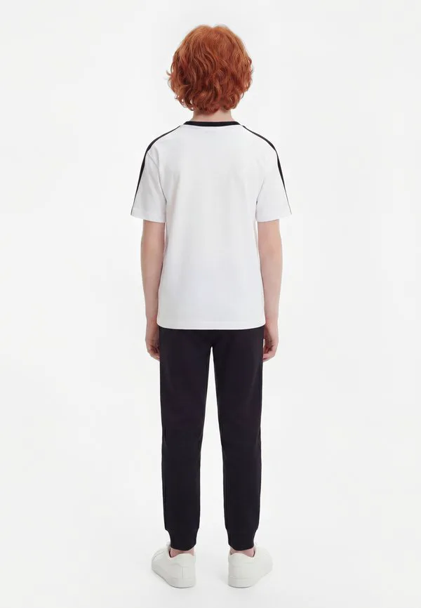 Футболка с принтом в виде ленты Calvin Klein Jeans, White — фото 2