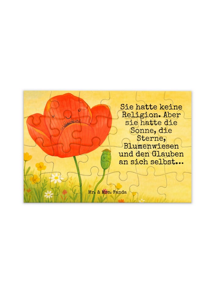 

Mr. & Mrs. Panda Дизайн в виде цветка-паразита с маком и надписью белого цвета