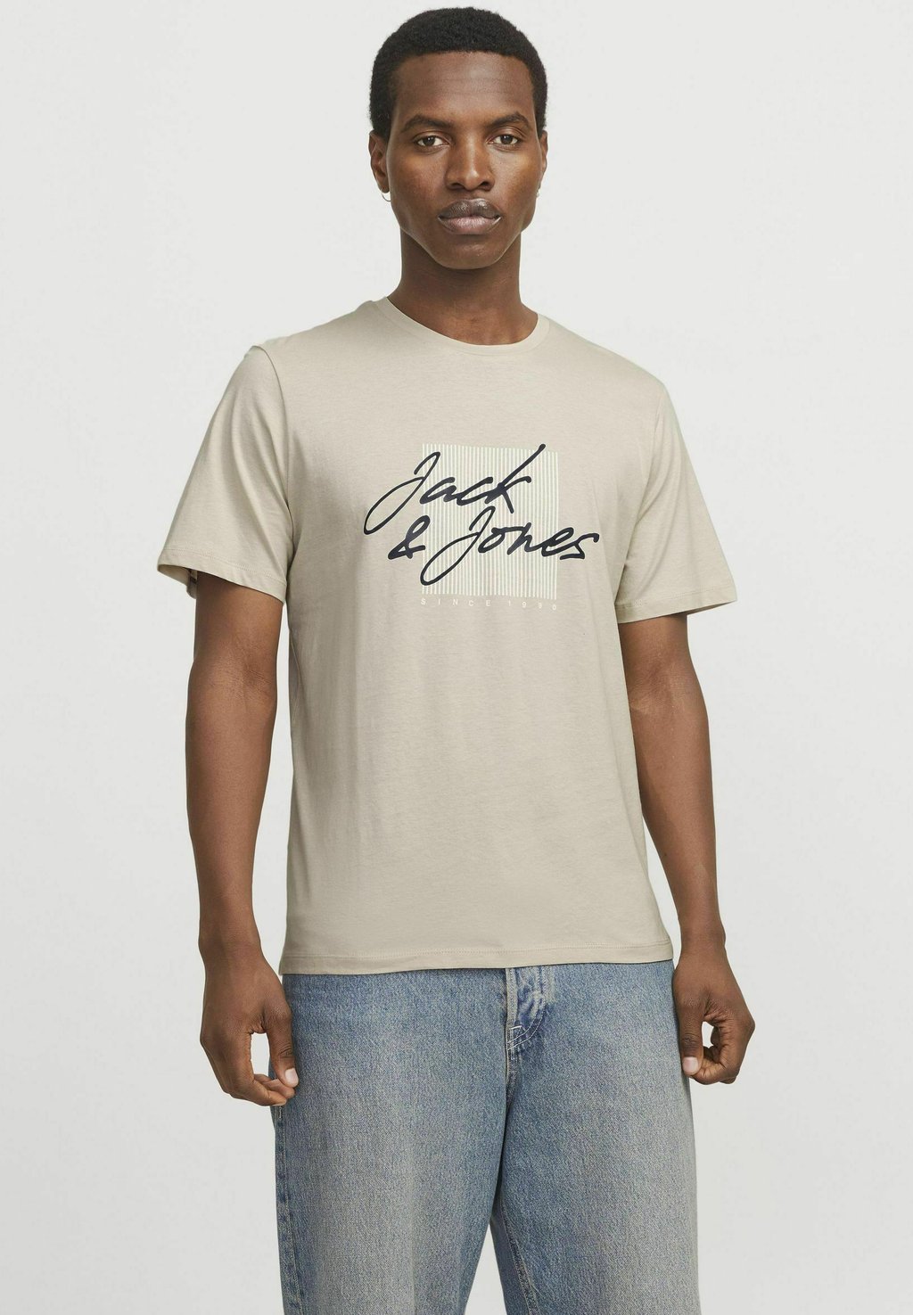 

Рубашка с принтом LOGO RUNDHALSAUSSCHNITT Jack & Jones, бежевый