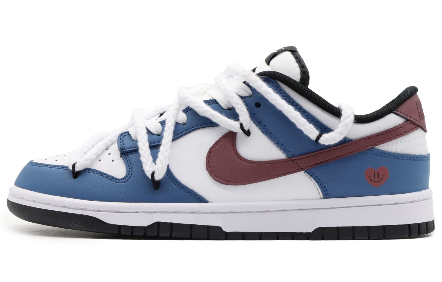 

Кроссовки Nike Dunk Skateboard Shoes Men Low-Top Blue/White/Red