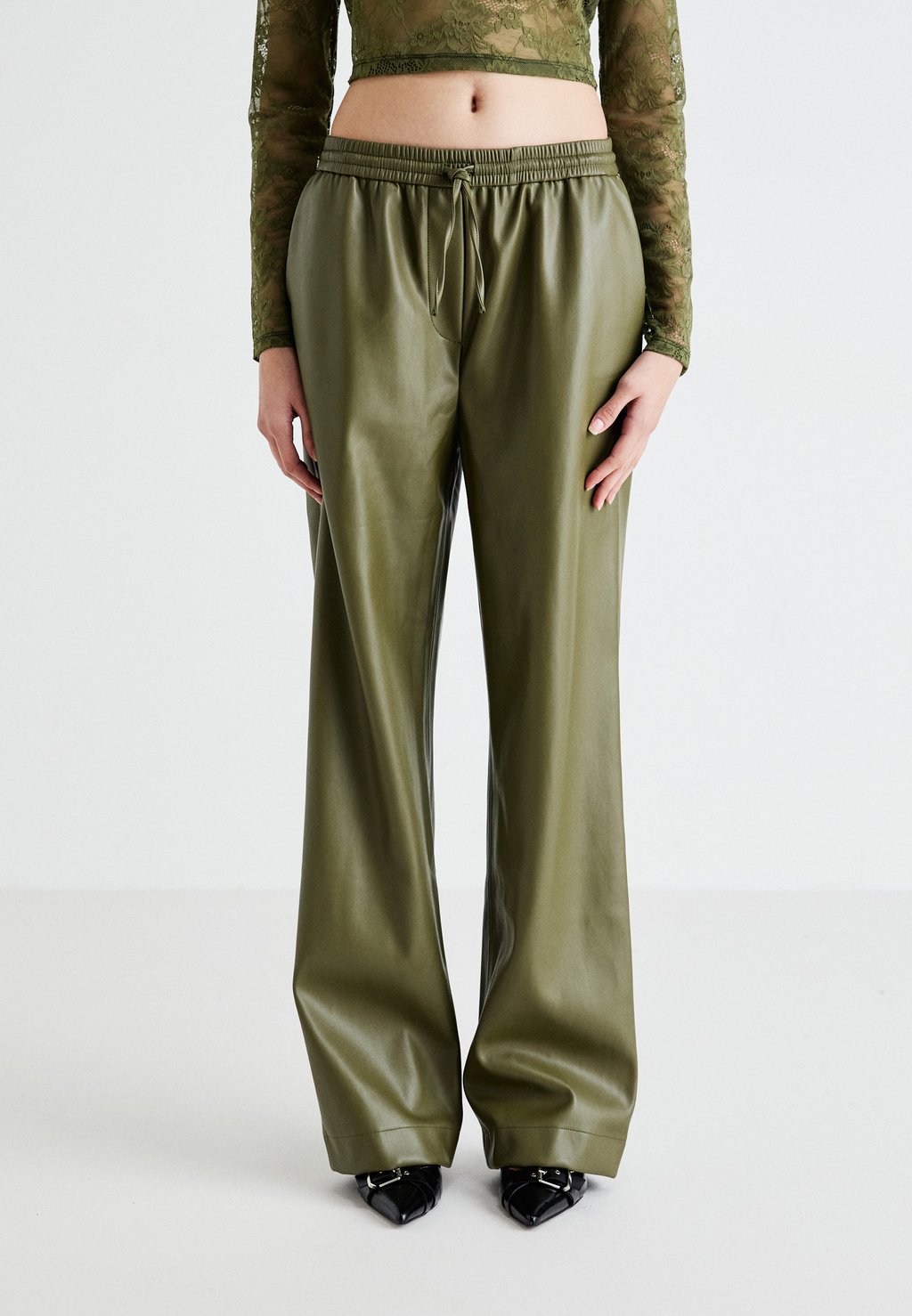 

Брюки ONLJOVANA TRACKPANT ONLY, хаки