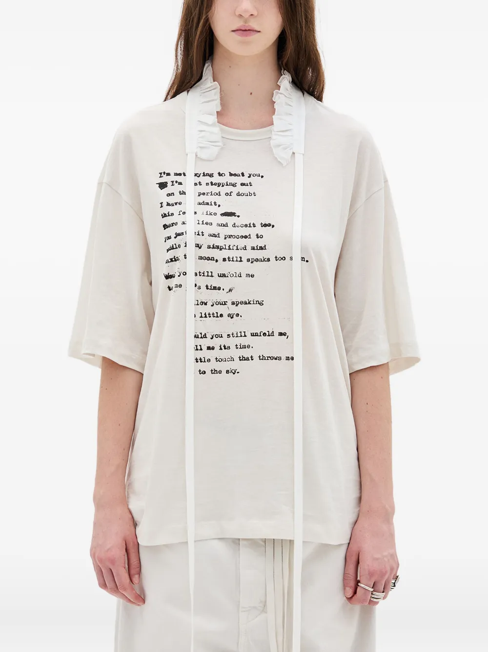 

Футболка с принтом и круглым вырезом Ann Demeulemeester, нейтральный