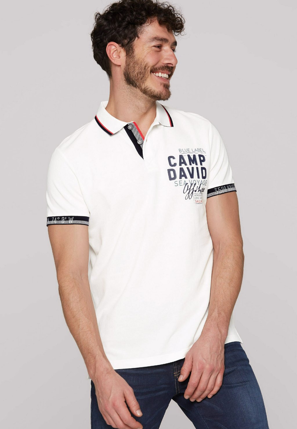 

Рубашка поло MIT RUBBER ARTWORK UND TWO-TONE Camp David, белый