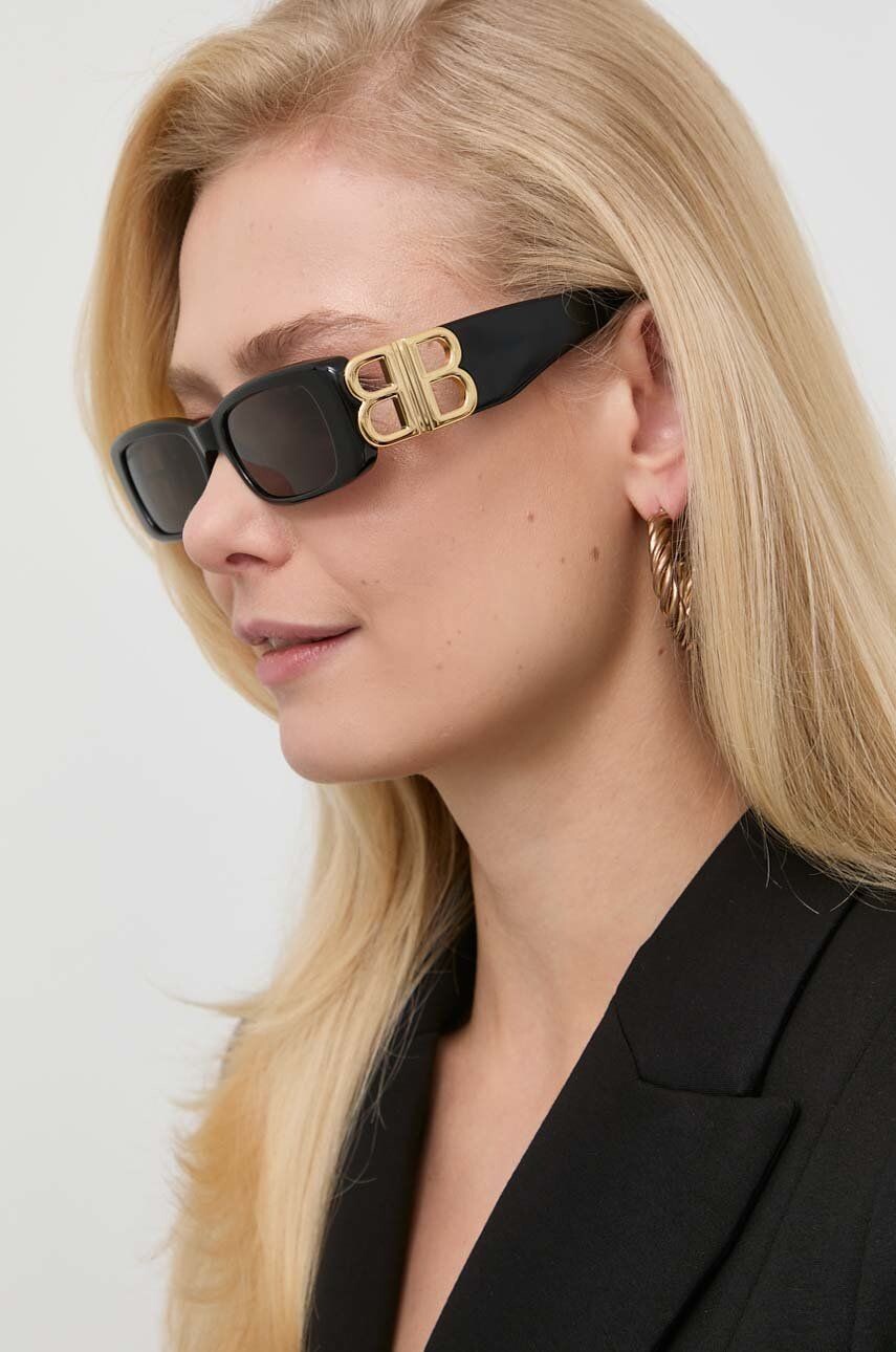 

Солнцезащитные очки BB0096S Balenciaga, черный
