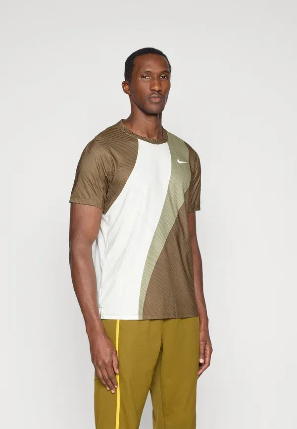 Футболка спортивная Nikecourt Advantage Slam Top, Nike Performance, цвет парусный/темный орех/белый