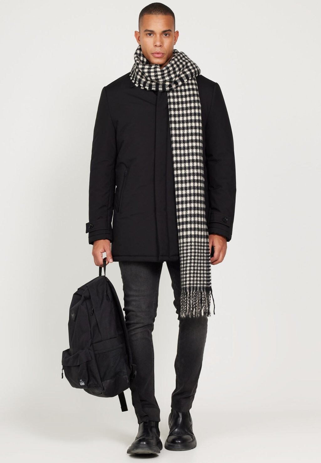 

Зимнее пальто STANDARD FIT AC&CO / ALTINYILDIZ CLASSICS, черный