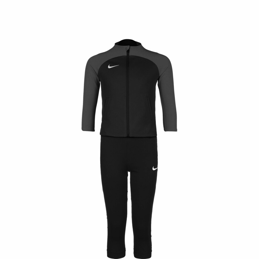 

Спортивный костюм NIKE Academy Pro, черный